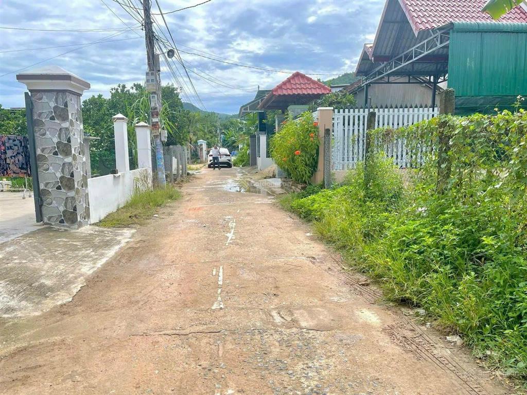 Bán đất gần nút giao suối dầu cam lâm, khánh hòa, giá tốt 1.25 tỷ 193.1m2 thổ cư