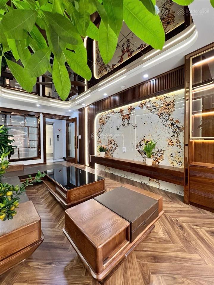 Bán nhà phân lô vip hoàng đạo thành 8 tầng thang máy ô tô vào nhà kinh doanh đỉnh 42m2 giá 20.5 tỷ