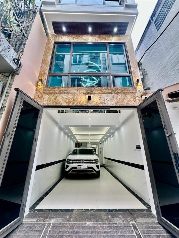 Bán nhà phân lô vip hoàng đạo thành 8 tầng thang máy ô tô vào nhà kinh doanh đỉnh 42m2 giá 20.5 tỷ