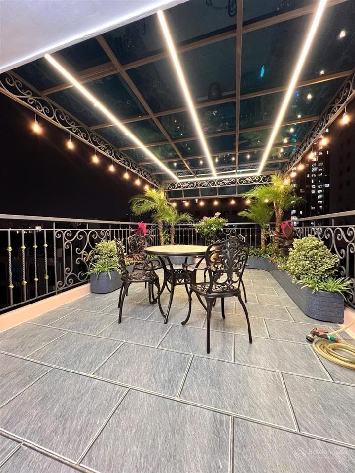 Bán nhà phân lô vip hoàng đạo thành 8 tầng thang máy ô tô vào nhà kinh doanh đỉnh 42m2 giá 20.5 tỷ