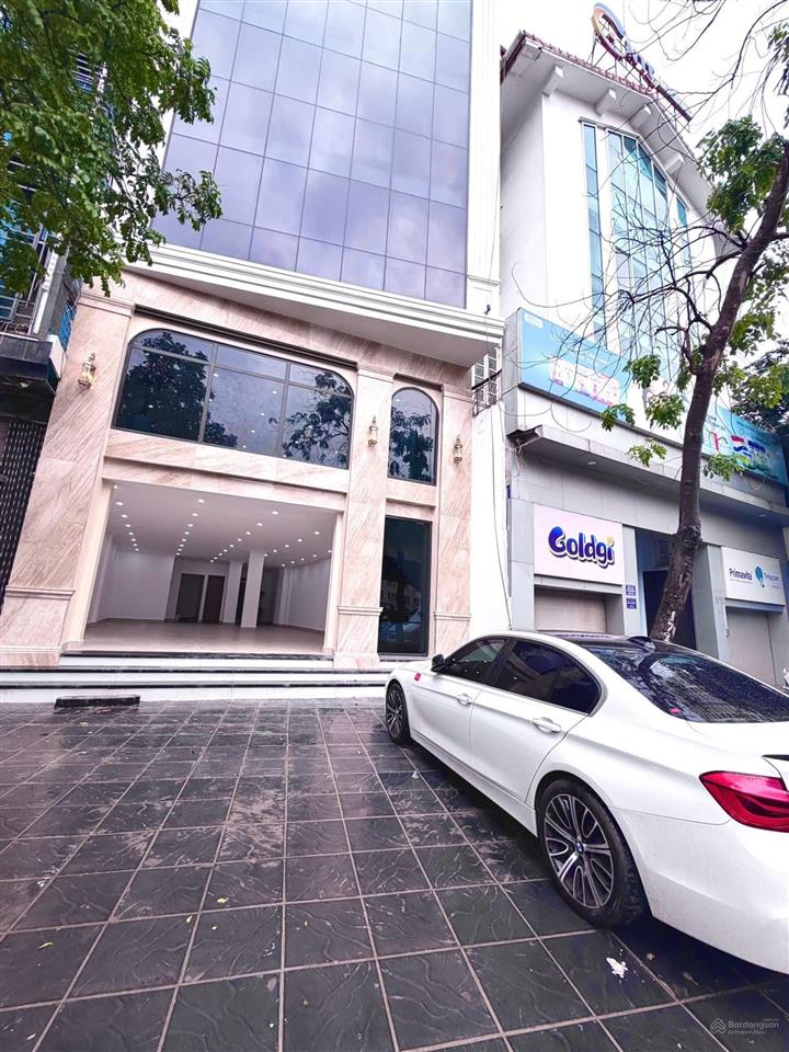 Siêu phẩm mặt phố nghiêm xuân yêm vỉa hè khủng 2 mặt thoáng thang máy 117m giá 63 tỷ