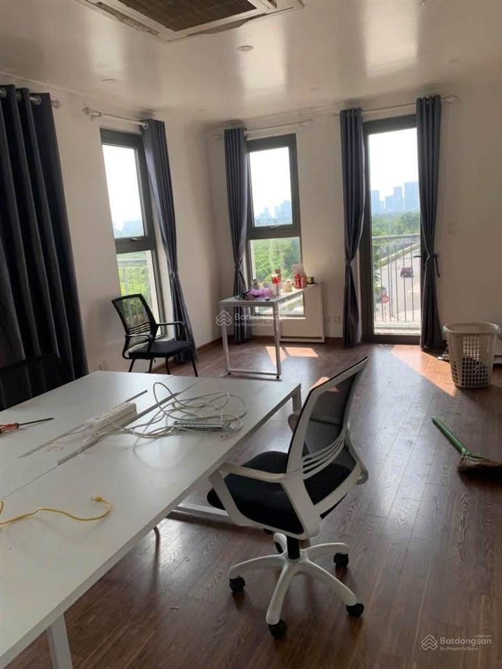 Lô góc 3 thoáng vỉa hè ô tô tránh kd thang máy | the manor central  131m giá 60,8 tỷ