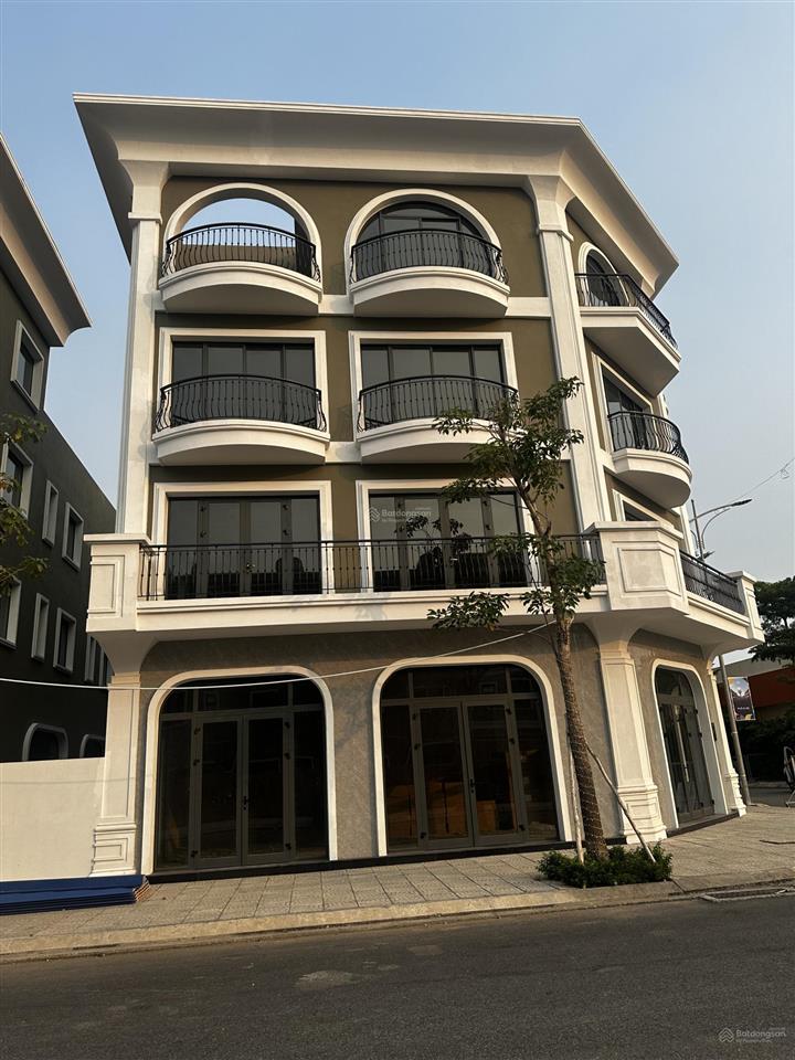 Siêu phẩm nhà phố ngay trung tâm chợ view biển hà tiên