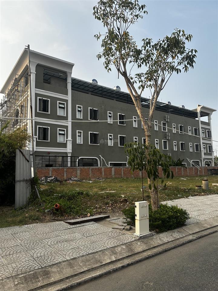 Siêu phẩm nhà phố ngay trung tâm chợ view biển hà tiên