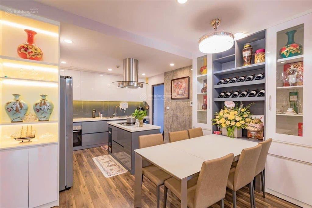 Gấp! chính chủ cắt lỗ nhanh 3pn 99m2 tầng 19 hướng mát, rẻ hơn thị trường 375triệu, full đồ điện tử