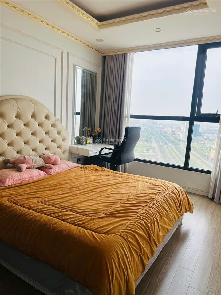 Siêu phẩm giá siêu rẻ 3pn vinhomes green bay tặng miễn phí full nội thấtview thành phố về đêm vip