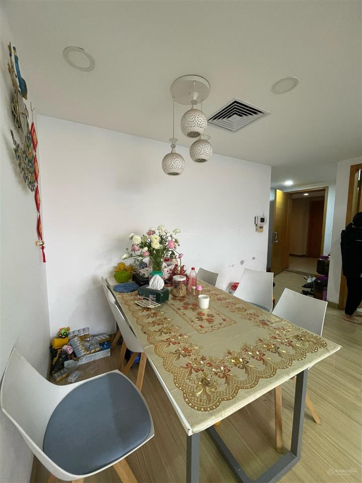 Bán nhanh căn hộ 2pn giá tốt sky88 láng hạ  diện tích 112m²  tặng miễn phí toàn bộ nội thất