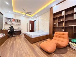 Bán nhà ngõ 750 kim giang  vị trí đẹp lô góc  nhà ra oto 15m  nhà dân xây chắc chắn