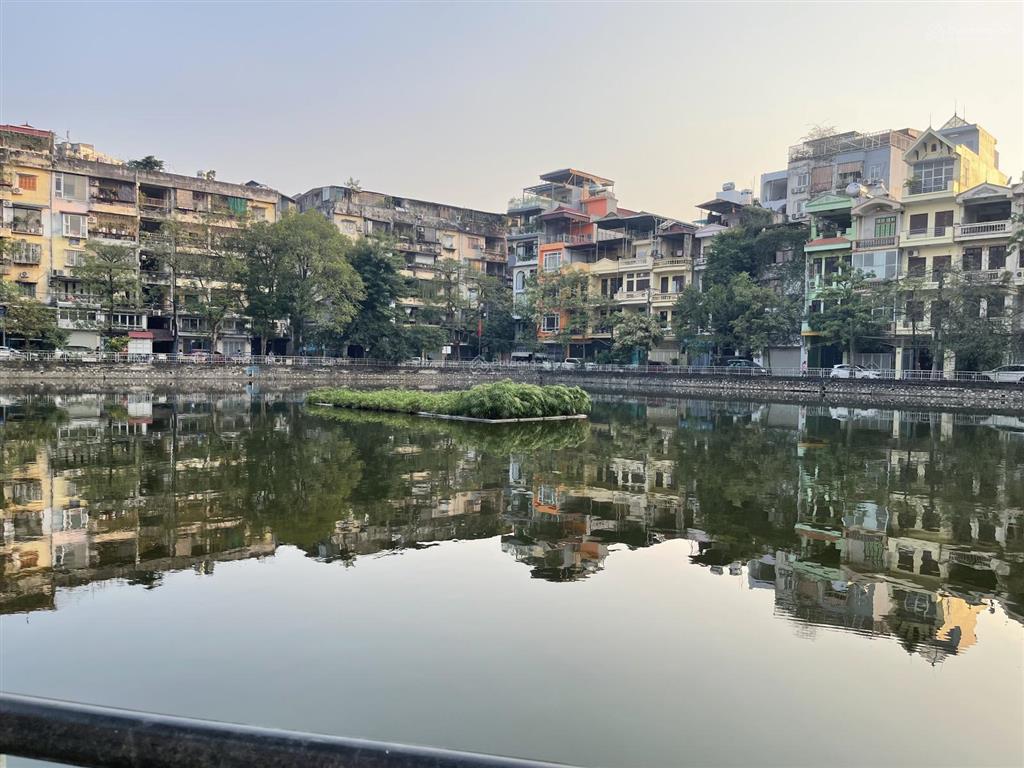 Bán nhà view hồ võ thị sáu  plô oto ngủ trong nhà  view hồ  công viên  siêu thị  trường học