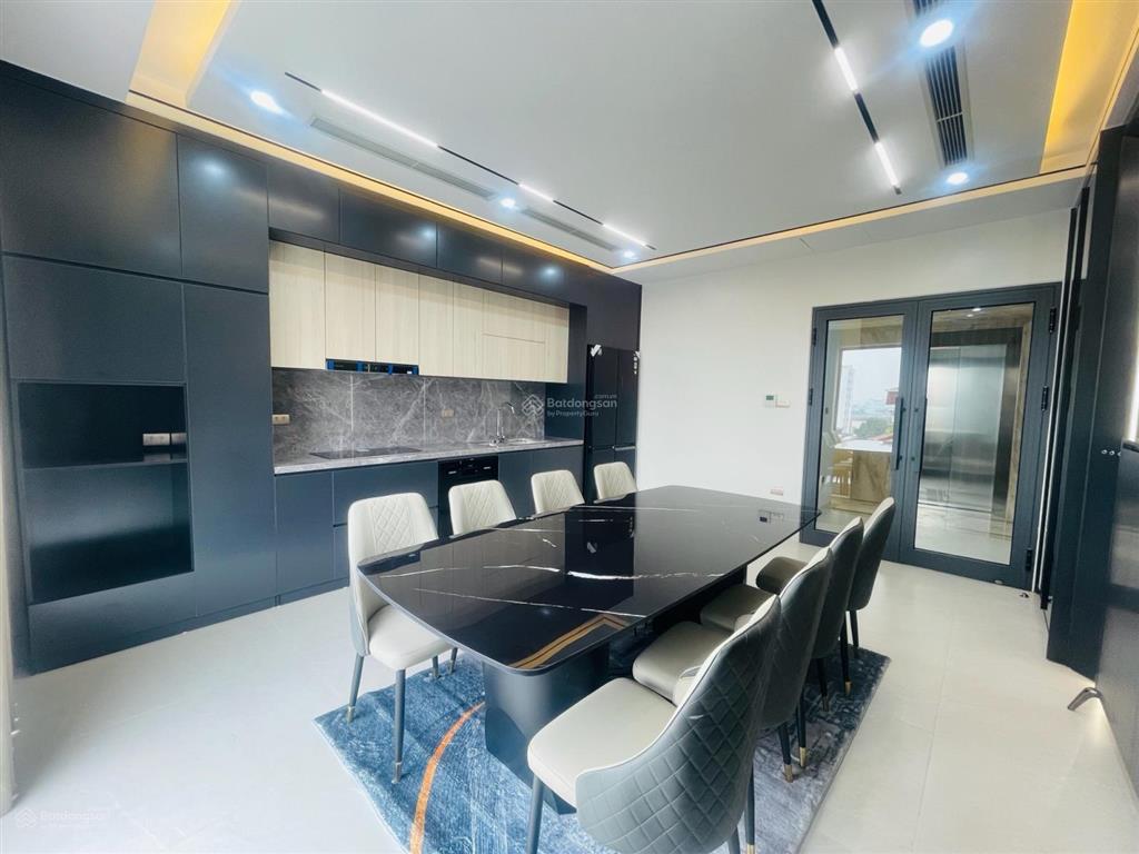 Bán nhà mặt phố đẹp tại tô hiệu, mỗ lao, q.hà đông, 50m2, 18,8 tỷ, nhiều tiện ích giá cực chất