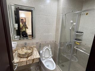 Bán nhà mặt phố tại tam trinh, 16,6 tỷ, 45m2, giá tốt chỉ với dưới 400tr/m làm vp spa trung tâm