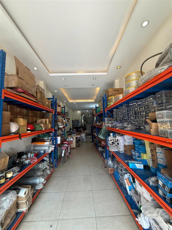 Chính chủ bán nhà mặt phố tại tam trinh, 15,99 tỷ, 44,3 m2, 5 tầng, 3pn  qh ổn định 8 làn oto