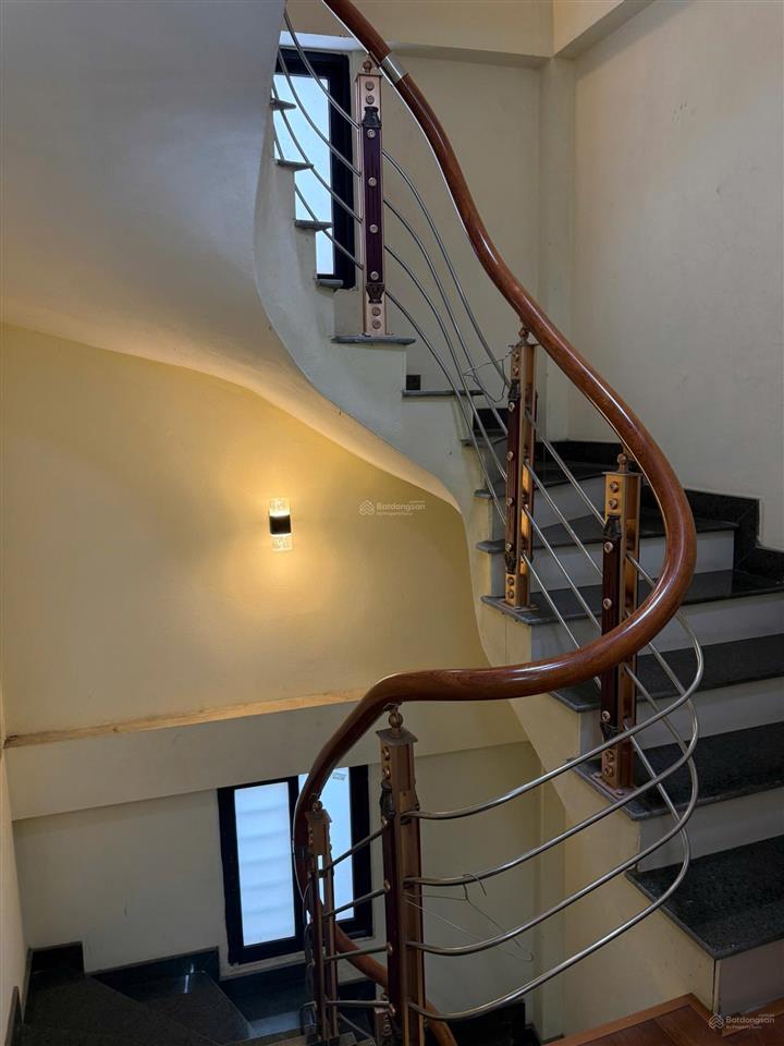 Chính chủ bán nhà mặt phố tại tam trinh, 15,99 tỷ, 44,3 m2, 5 tầng, 3pn  qh ổn định 8 làn oto
