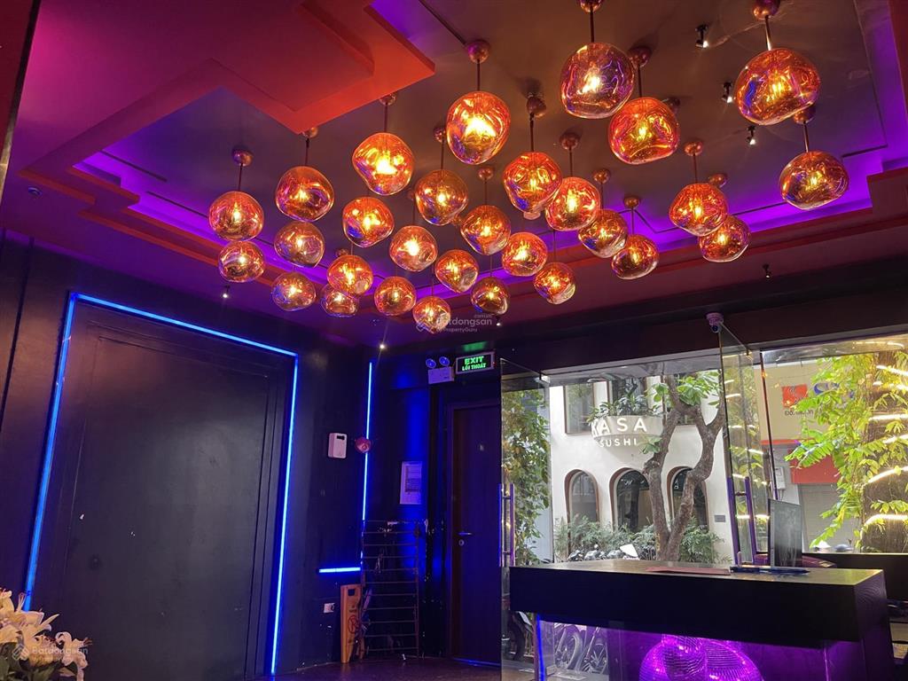 Bán gấp nhà mặt phố tại triệu việt vương, 408 tỷ, 266.5m2, 7 tầng, mặt tiền 12m  dòng tiền 400tr