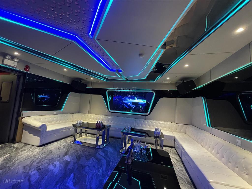 Bán gấp nhà mặt phố tại triệu việt vương, 408 tỷ, 266.5m2, 7 tầng, mặt tiền 12m  dòng tiền 400tr