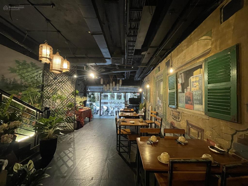 Bán gấp nhà mặt phố tại triệu việt vương, 408 tỷ, 266.5m2, 7 tầng, mặt tiền 12m  dòng tiền 400tr