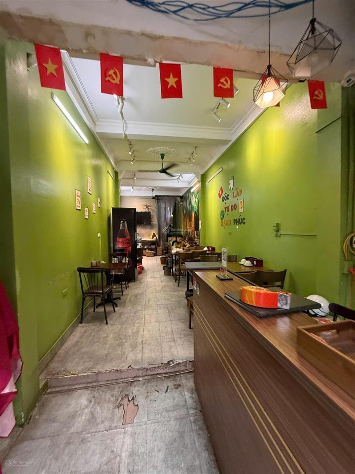 Bán nhà riêng 4pn, 5 tầng, 75.9m2, 29 tỷ tại lê văn lương, oto ngủ trong nhà