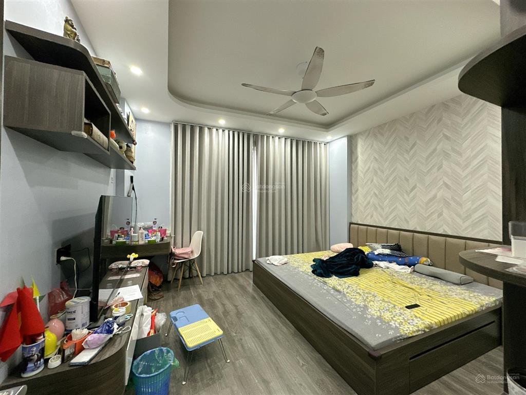 Bán nhà mặt phố tại hoàng mai, 23,45 tỷ, 73m2, thang máy 6t x 5 phòng ngủ  sẵn vừa ở cho thuê vp