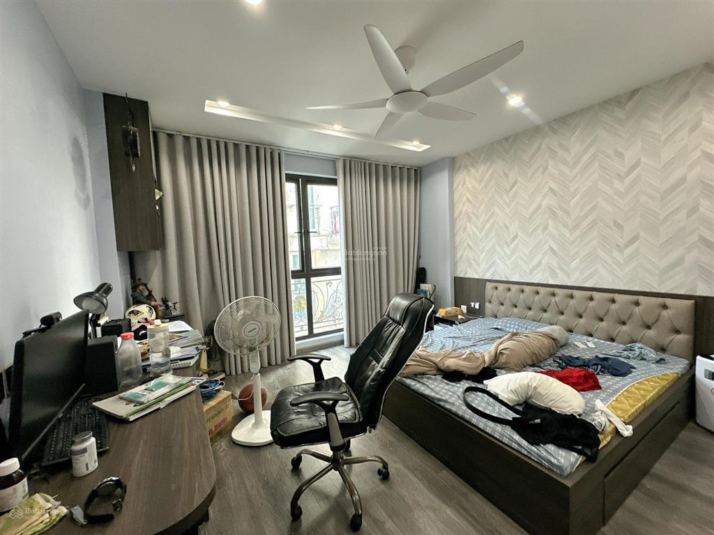 Bán nhà mặt phố tại hoàng mai, 23,45 tỷ, 73m2, thang máy 6t x 5 phòng ngủ  sẵn vừa ở cho thuê vp