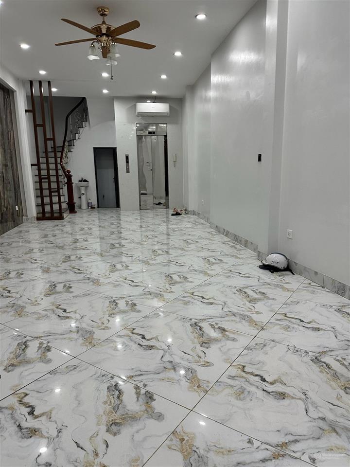Bán nhà mặt phố tại hoàng mai, 23,45 tỷ, 73m2, thang máy 6t x 5 phòng ngủ  sẵn vừa ở cho thuê vp