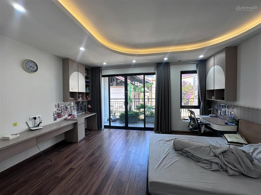 Bán nhà riêng tại lạc nghiệp, 20 tỷ, 48 m2, 5 tầng, 4m mặt tiền, khu plo oto ngủ trong nhà