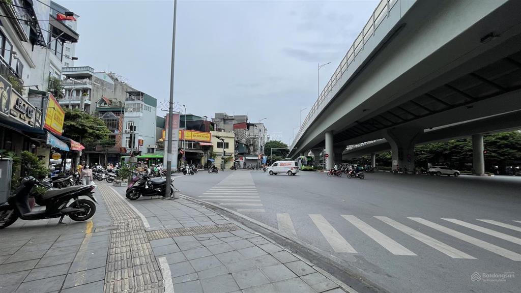 Bán nhà mặt phố tại đại la, 13 tỷ, 20m2, chính chủ, tốt, phường bạch mai, quận hai bà trưng