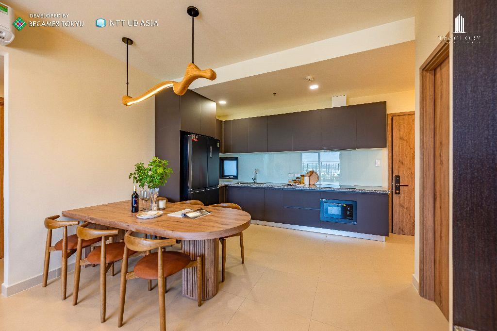 Nhà mới 85m2 - Giá 5.57 tỷ bao gồm VAT trả 90 ngày - 3PN2WC The Glory