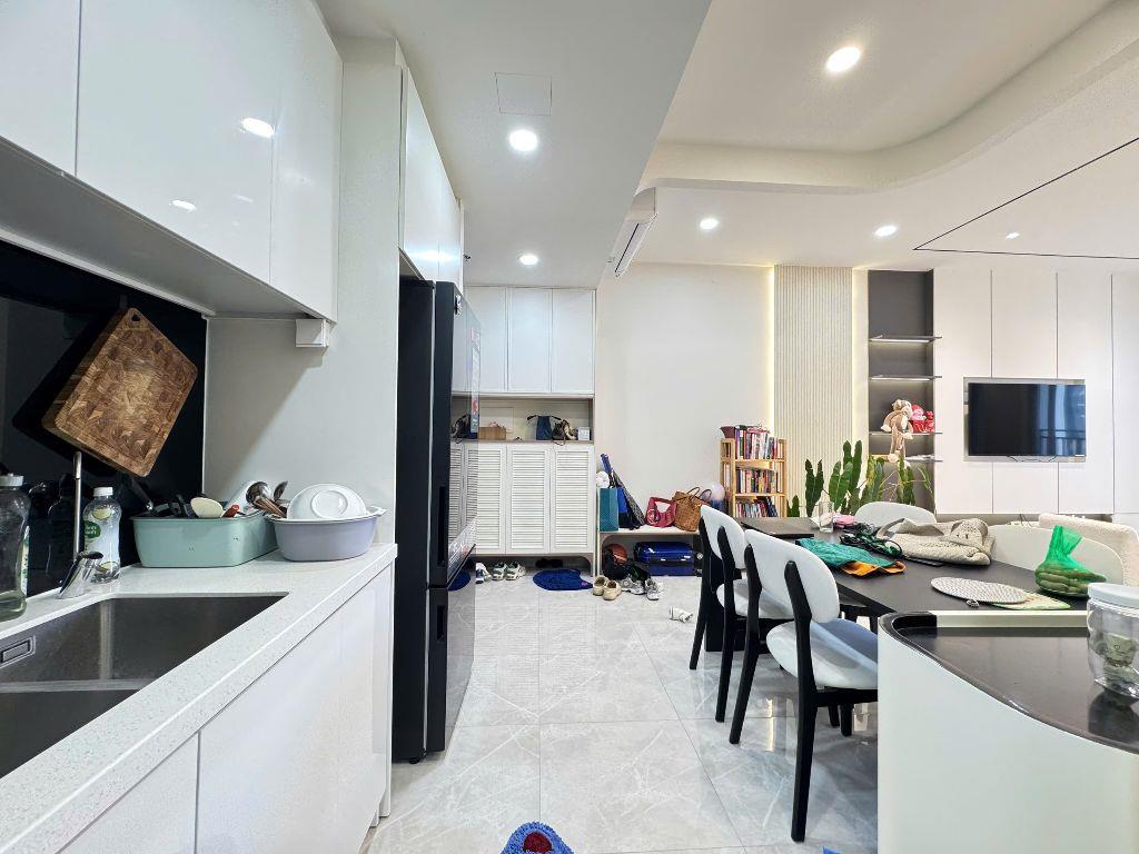 80m2 - Giá 6.3 tỷ All in - 2PN2WC full nội thất Celesta Rise