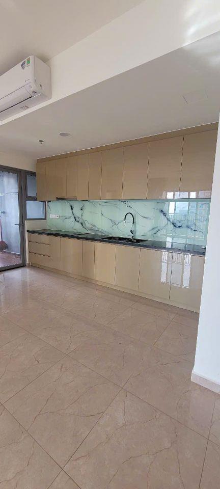 Cho thuê 3PN2WC - Giá 18 triệu/tháng nội thất cơ bản - Celesta Rise