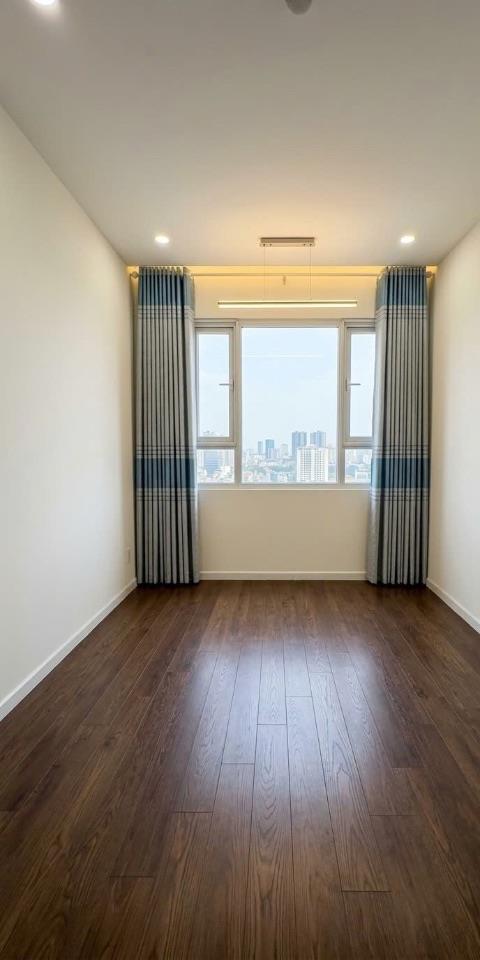 Căn góc 75m2 - Giá 3.3 tỷ bao thuế phí - 2PN2WC The Park Residence