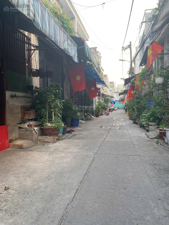 Bán nhà hương lộ 2 72m2 2 tầng giá chỉ 4ty2