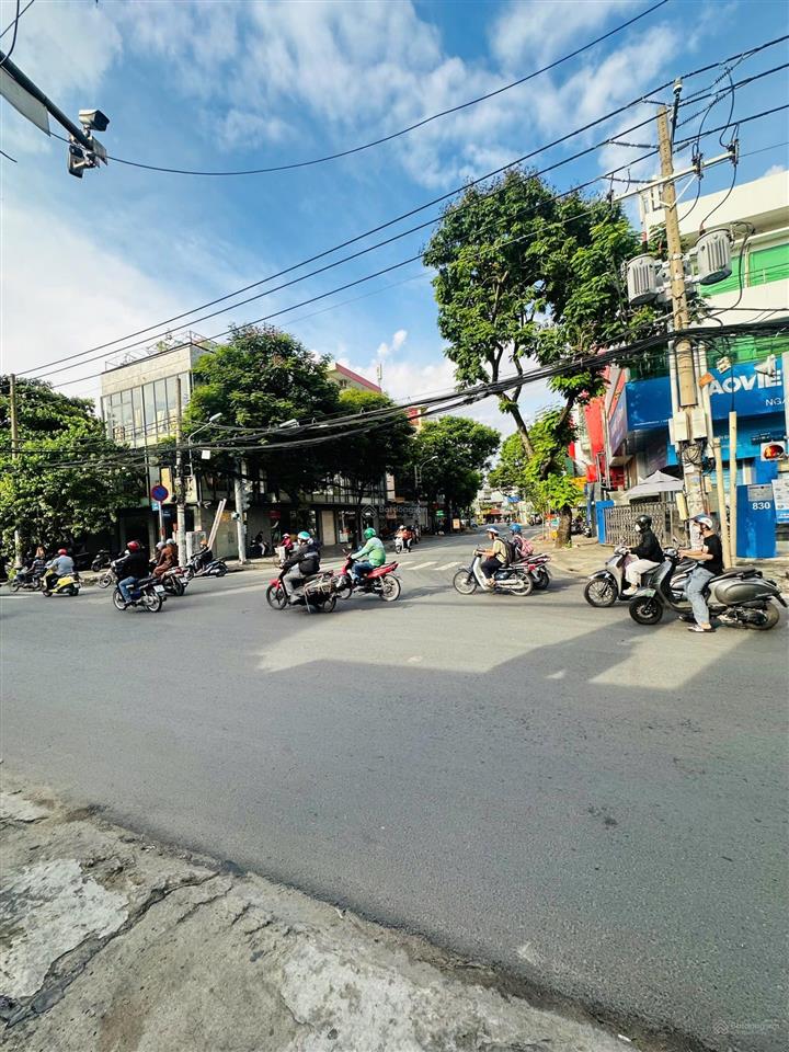 Bán nhà mặt phố âu cơ, hơn 11 tỷ vị trí đẹp, kinh doanh siêu đỉnh, 101m2