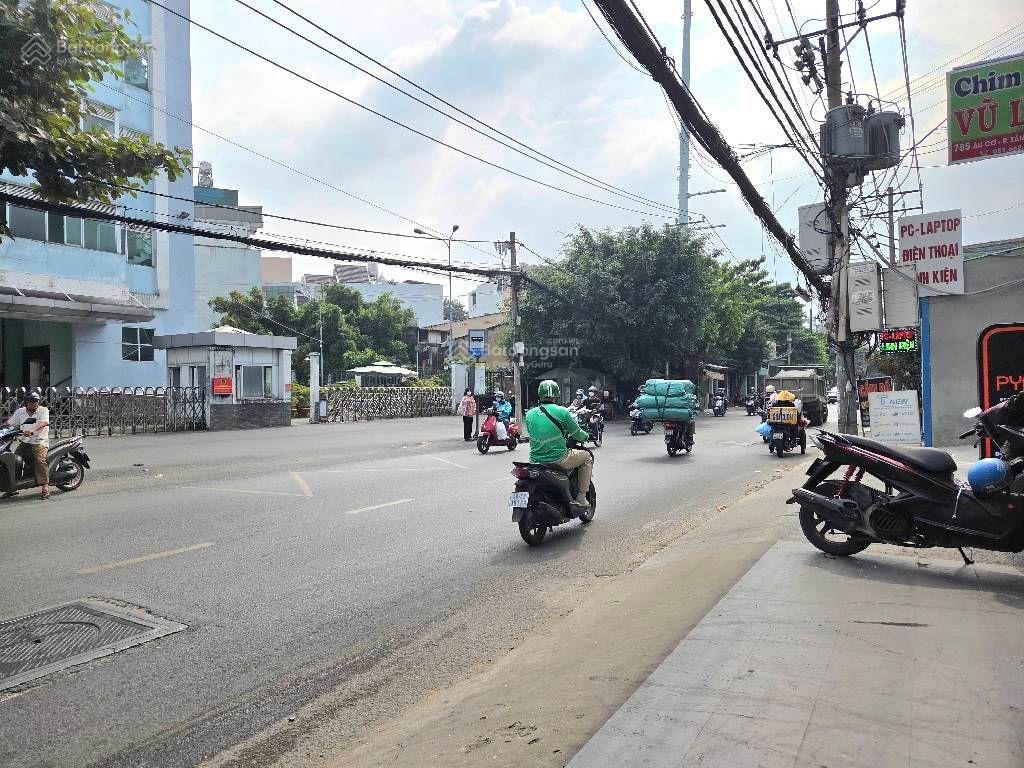 Bán nhà mặt phố âu cơ, nhỉnh 10 tỷ, 101m2, tân thành, tân phú, hcm uy tín hot!