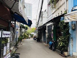 Bán gấp hẻm xe hơi đậu cửa huỳnh văn chính nhà nhỏ giá tốt 3 tầng loanh quanh 2tỷ