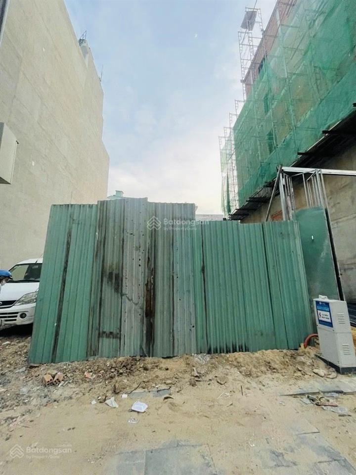 Bán gấp lô đất mặt tiền đường c12 ngay nhà ga t3  sân bay tân sơn nhất chỉ nhỉnh 20 tỷ