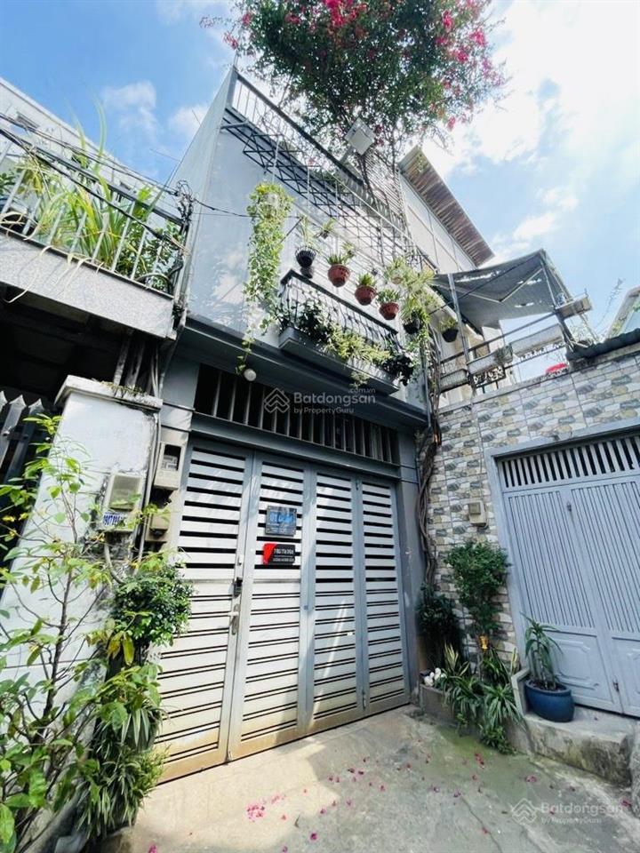 Bán nhà riêng ở hương lộ 2, 3,3 tỷ, 50m2 đẹp xuất sắc