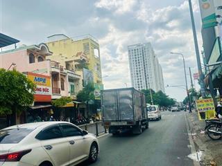 Bán nhà mặt phố hòa bình, 12 tỷ, 70m2, 3pn, 3wc, pháp lý đầy đủ, giá ưu đãi