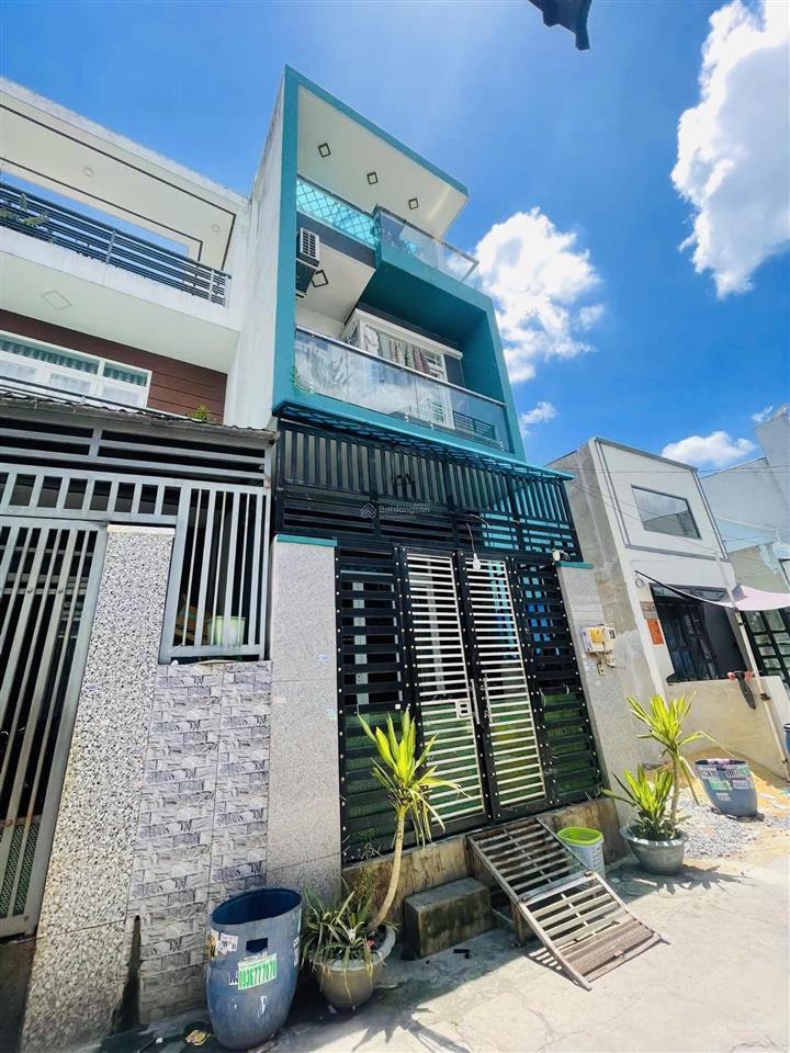 Bán nhà riêng tại cây cám, 6,4 tỷ, 120m2, 4pn, 4wc, 3 tầng, mặt tiền 7.2m