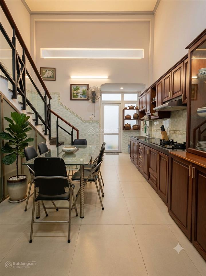 Bán nhà hẻm xe tải nguyễn sơn, tân phú, 7 tỷ, 80m2, chính chủ tốt chưa qua đầu tư, gấp bán