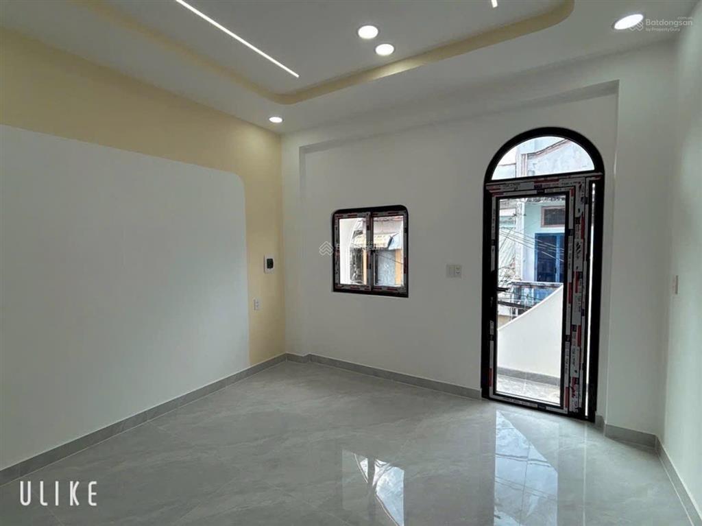 Nhà hẻm xe hơi tô hiệu, tân phú sát sạch mặt tiền cạnh đầm sen giá chỉ hơn 6 tỷ (tl)