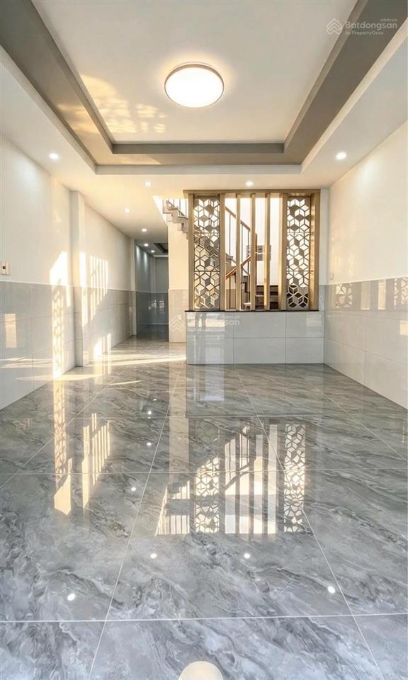 Bán nhà mới đẹp  hẻm ô tô thông  2 tầng  sổ hồng riêng  quận bình tân giáp tân phú