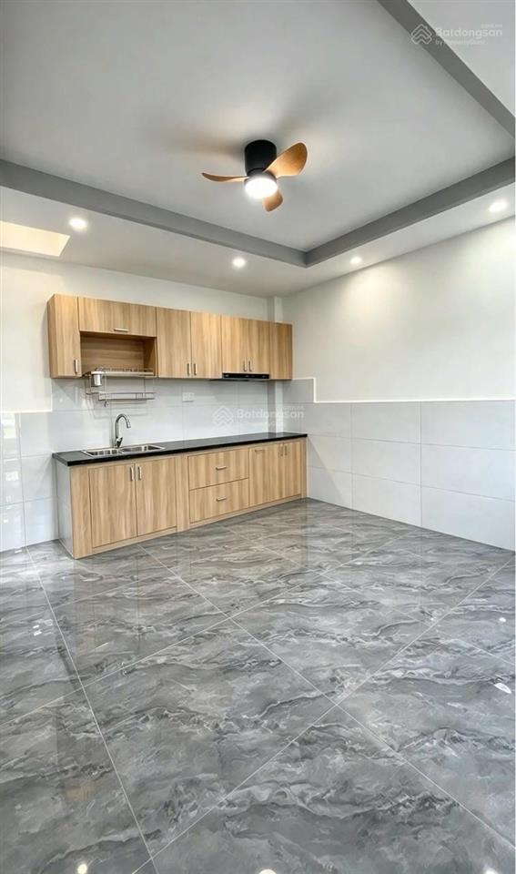 Bán nhà mới đẹp  hẻm ô tô thông  2 tầng  sổ hồng riêng  quận bình tân giáp tân phú