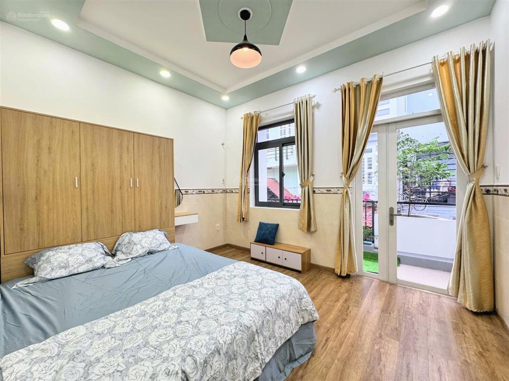 Bán gấp nhà hẻm xe hơi 5m  ngay lê văn quới  sổ đẹp vuông vức  2 tầng kiên cố  40m2  4x10m