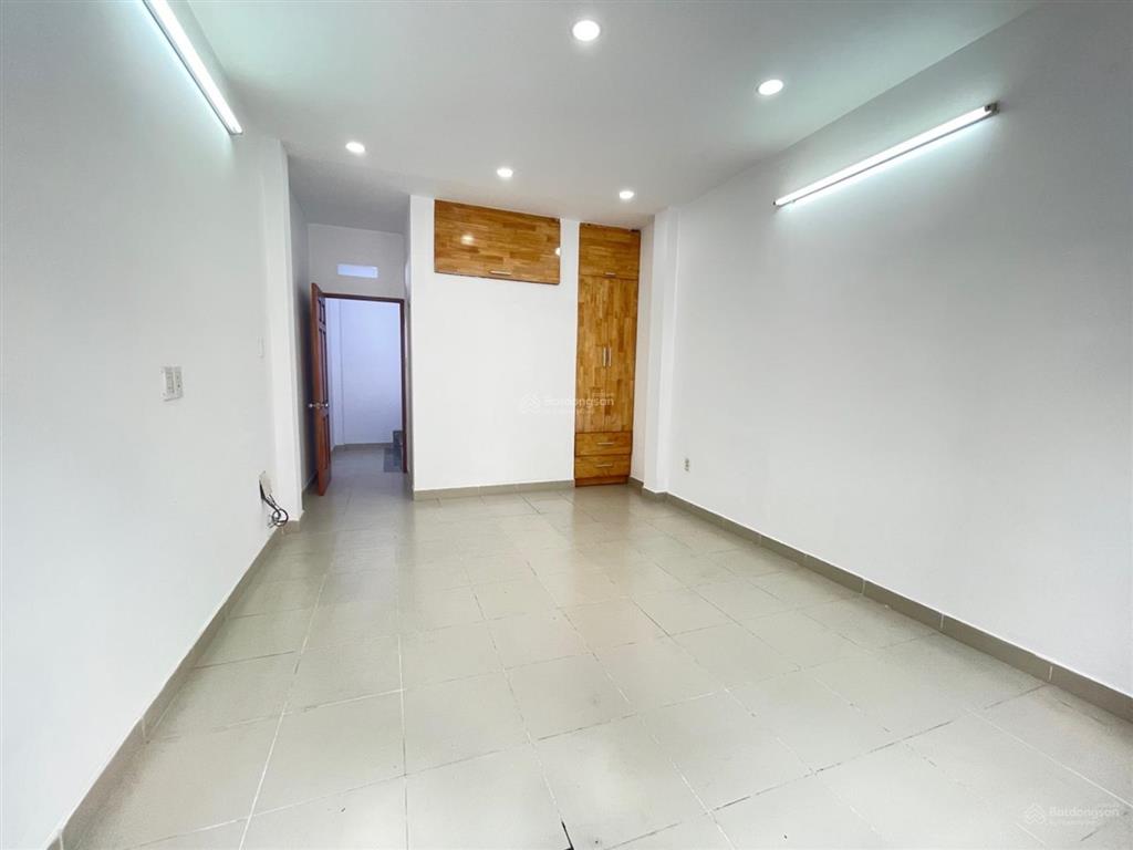 Bán gấp nhà hxh lê văn quới hẻm thông mã lò 4 tầng 33m giá hơn 4 tỷ tl
