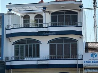 Bán nhà mặt phố quốc lộ 1a, diên lạc, huyện diên khánh, 6.2tỷ vnd, 88m2, view đẹp, nhiều tiện ích