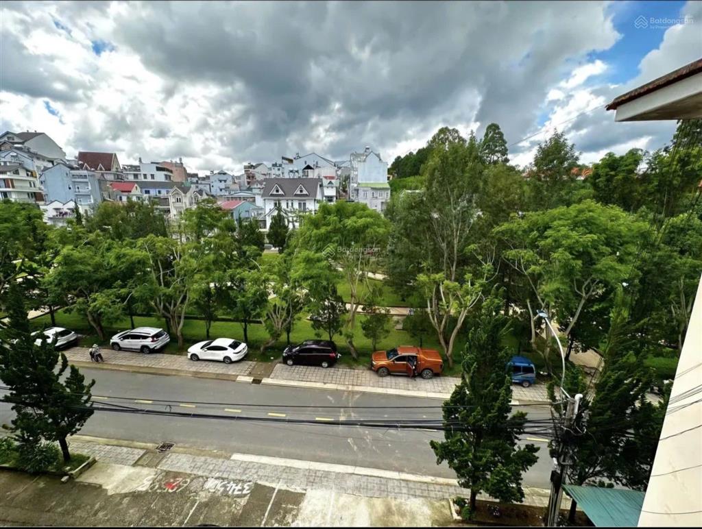Cần bán chung cư nguyễn lương bằng view công viên  phường xuân hương, đà lạt