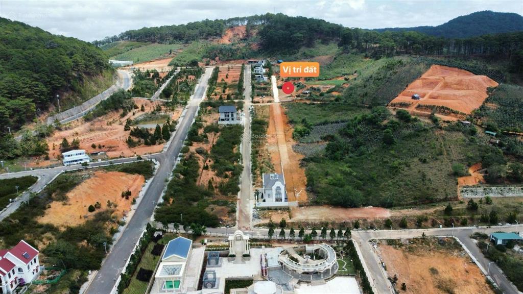 Bán đất view rừng thông, 2,1 tỷ  sổ riêng xây dựng, giáp kđt vạn xuân, đà lạt. dt 100m2