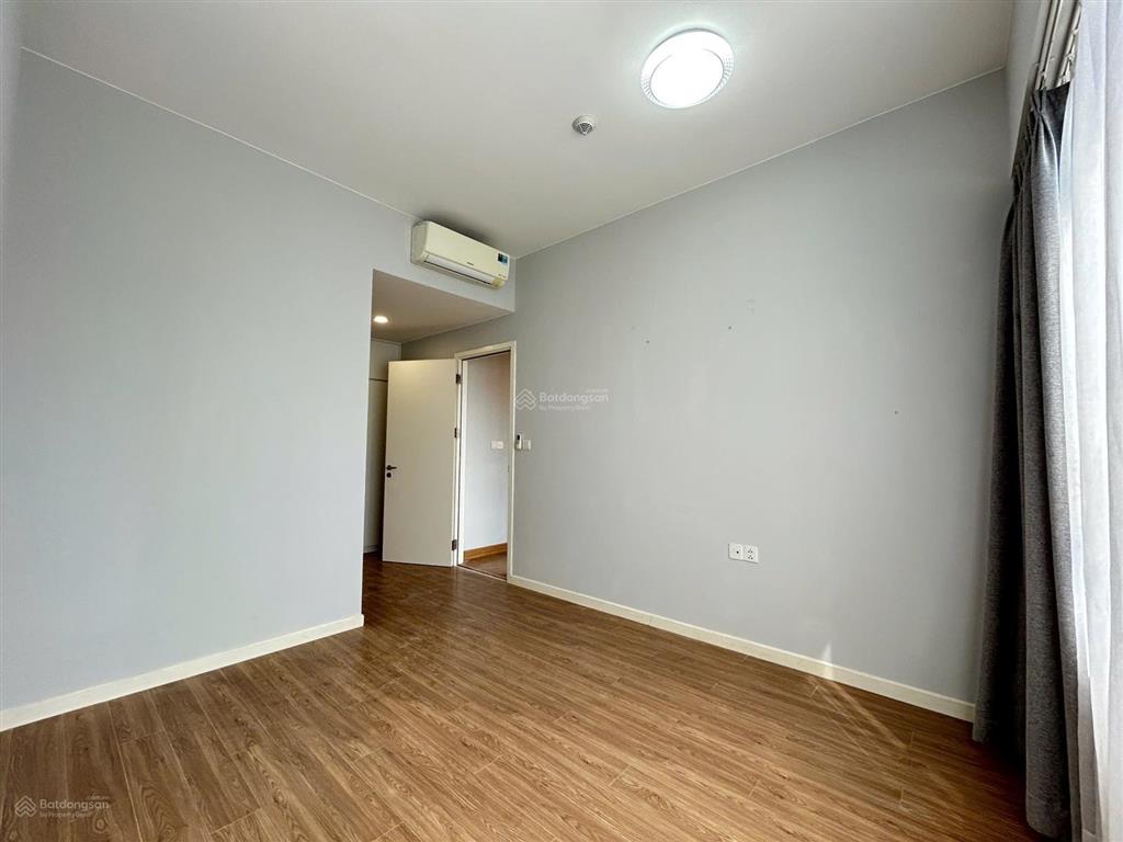Cho thuê 2pn masteri an phú nội thất cơ bản  dt 72m2 giá chỉ 18 triệu