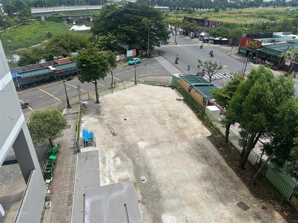 Bán chung cư c8 chính chủ 73m2