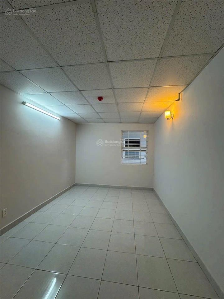 Bán chung cư c8 chính chủ 73m2